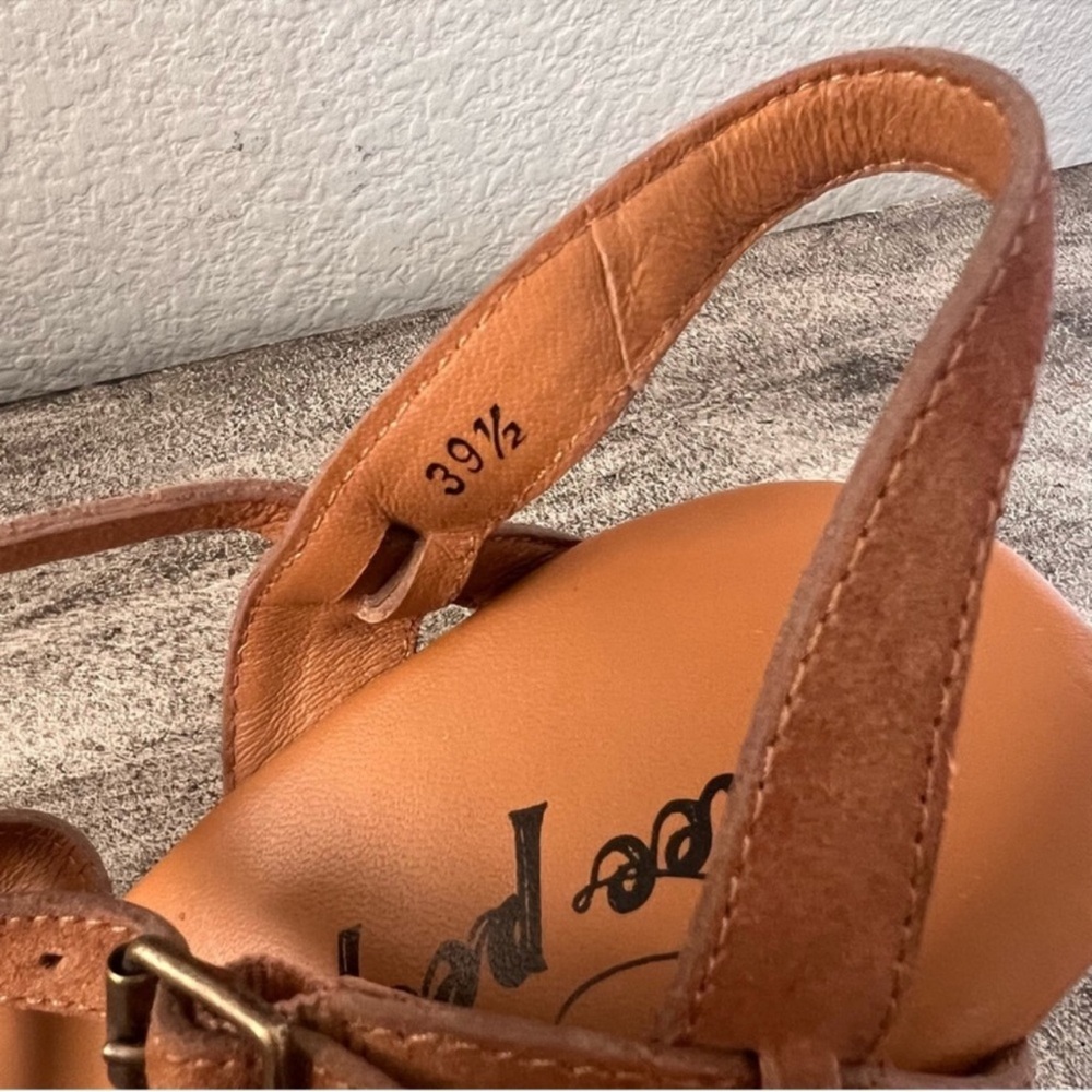 Free People Lisbon MJ Platform Sandals in Brandy Suede size 39.5, US 9.5 - Picture 11 of 16